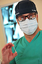 Dr. Klauser presents the implant